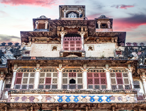 Royal grandeur