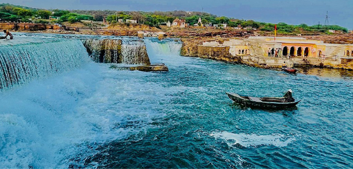 Datia glimpse