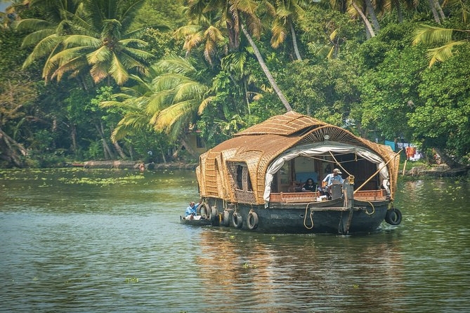Easy access to nearby destinations