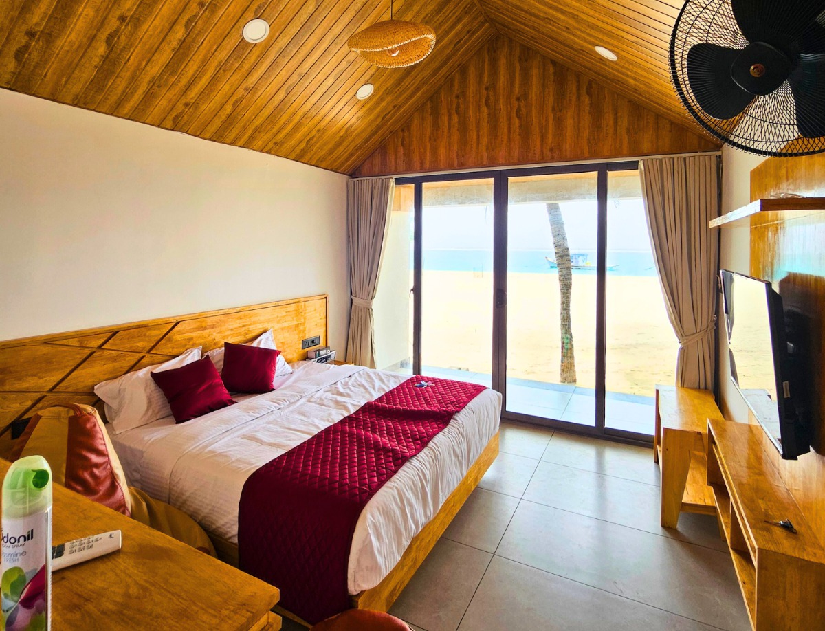 Sea-facing rooms
